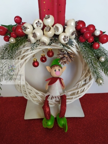 Centrotavola natalizio con elfo